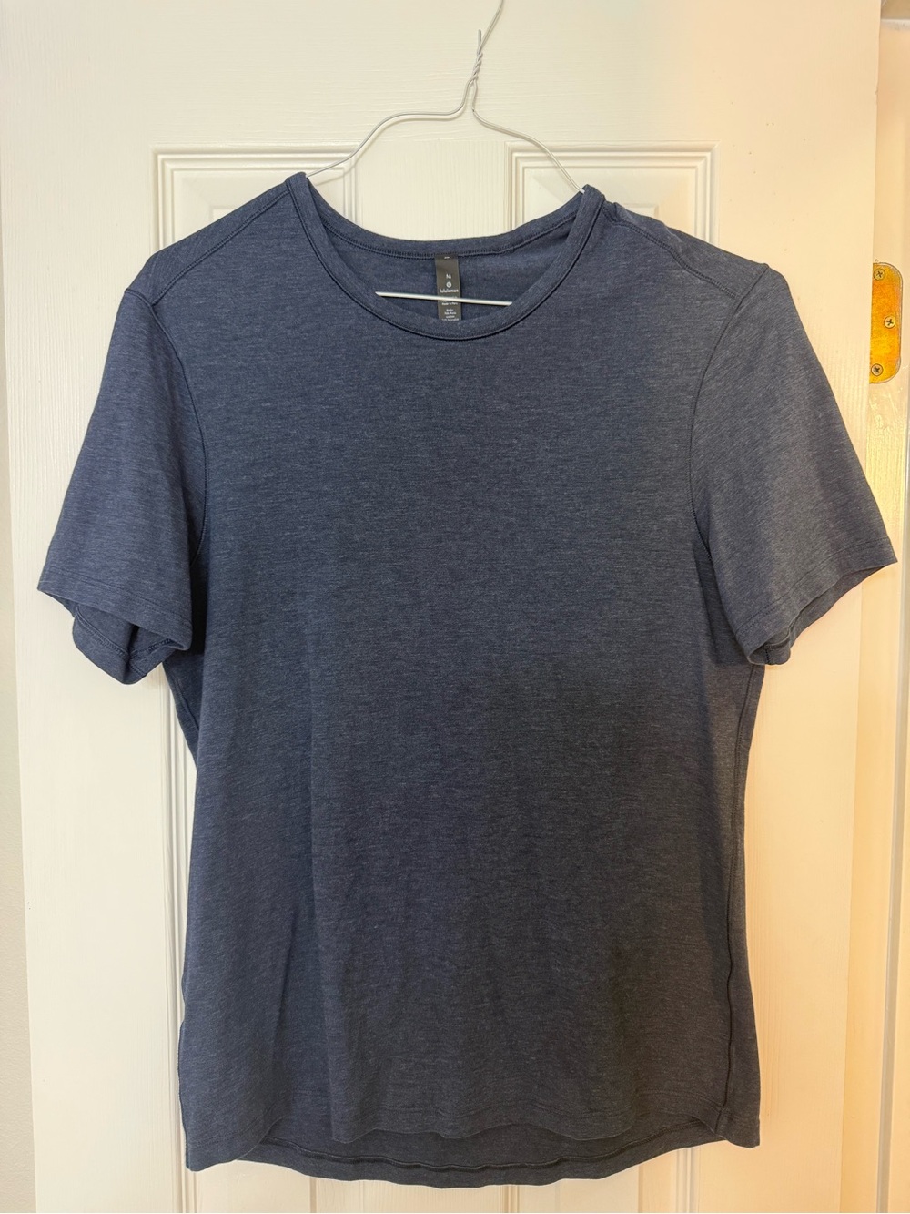 Lululemon Men Medium Short Sleeve 5 Year Basic Tee Navy Blue Pima Cotton SeaCell
